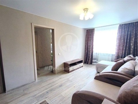 1-к квартира, 1/2 эт., 28м²