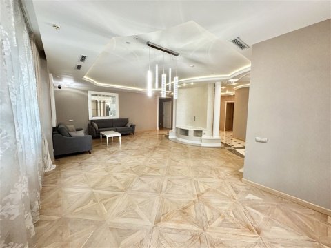 4-к квартира, 20/30 эт., 190м²